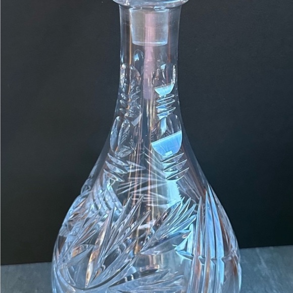 VTG Crystal Hand Cut Decanter & Stopper Large Round Bulb Bottle Shape EUC - Picture 7 of 14
